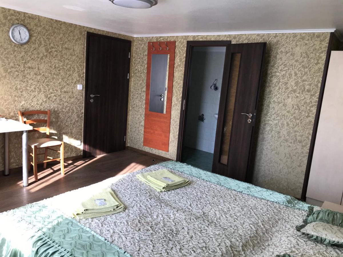 Penzion- Leslav Ceske Budejovice Exterior foto